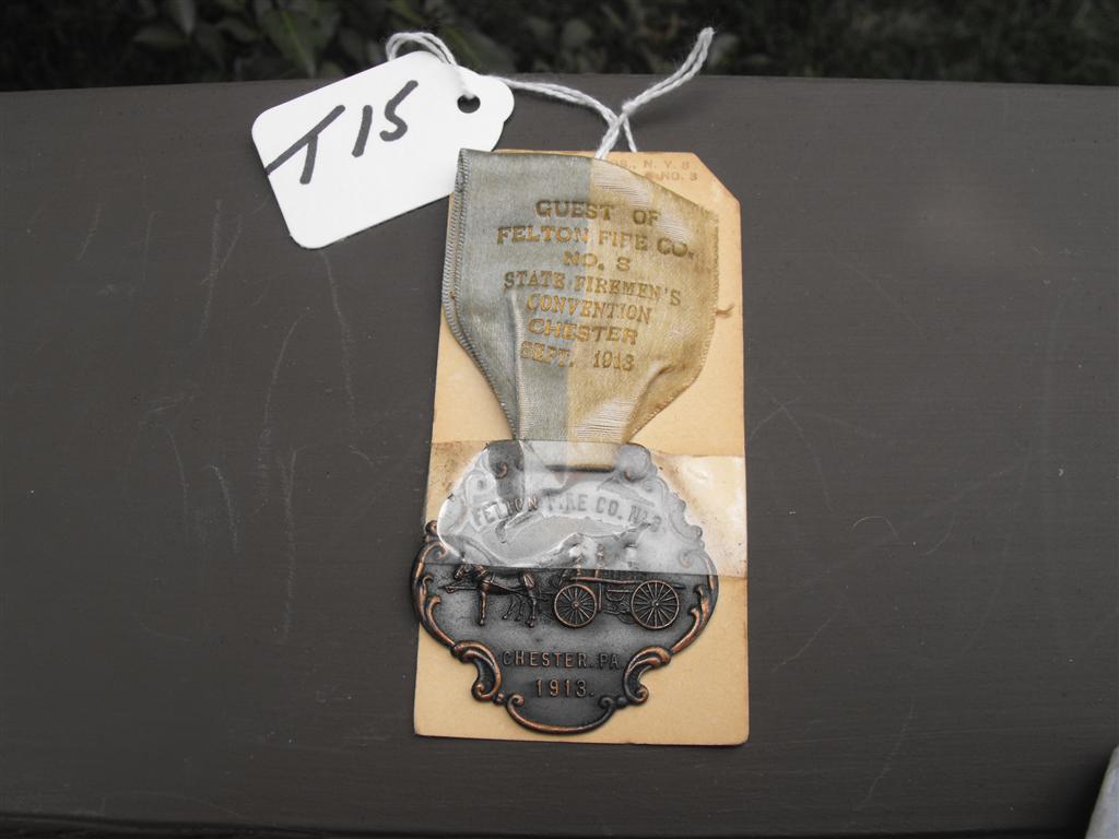 Advertising Metal and Ribbon. "Guest of Felton Fi