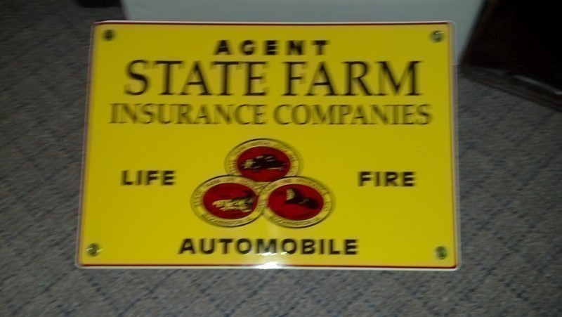 State Farm Sign- 10.5ΓÇ¥ x 15.5ΓÇ¥ company issued