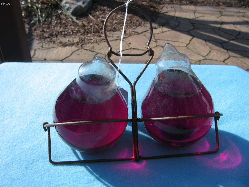 Dual Fire Grenades with Holder