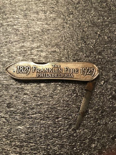 #034 Set of Insurance Pocket Knives